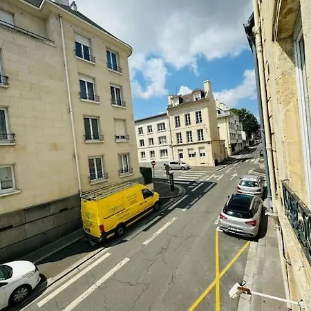 Spacieux De Charme En Hyper-centre Caen