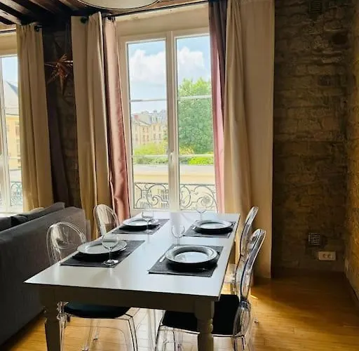 Spacieux De Charme En Hyper-centre Apartman