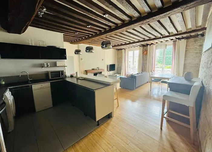 Spacieux De Charme En Hyper-centre Caen